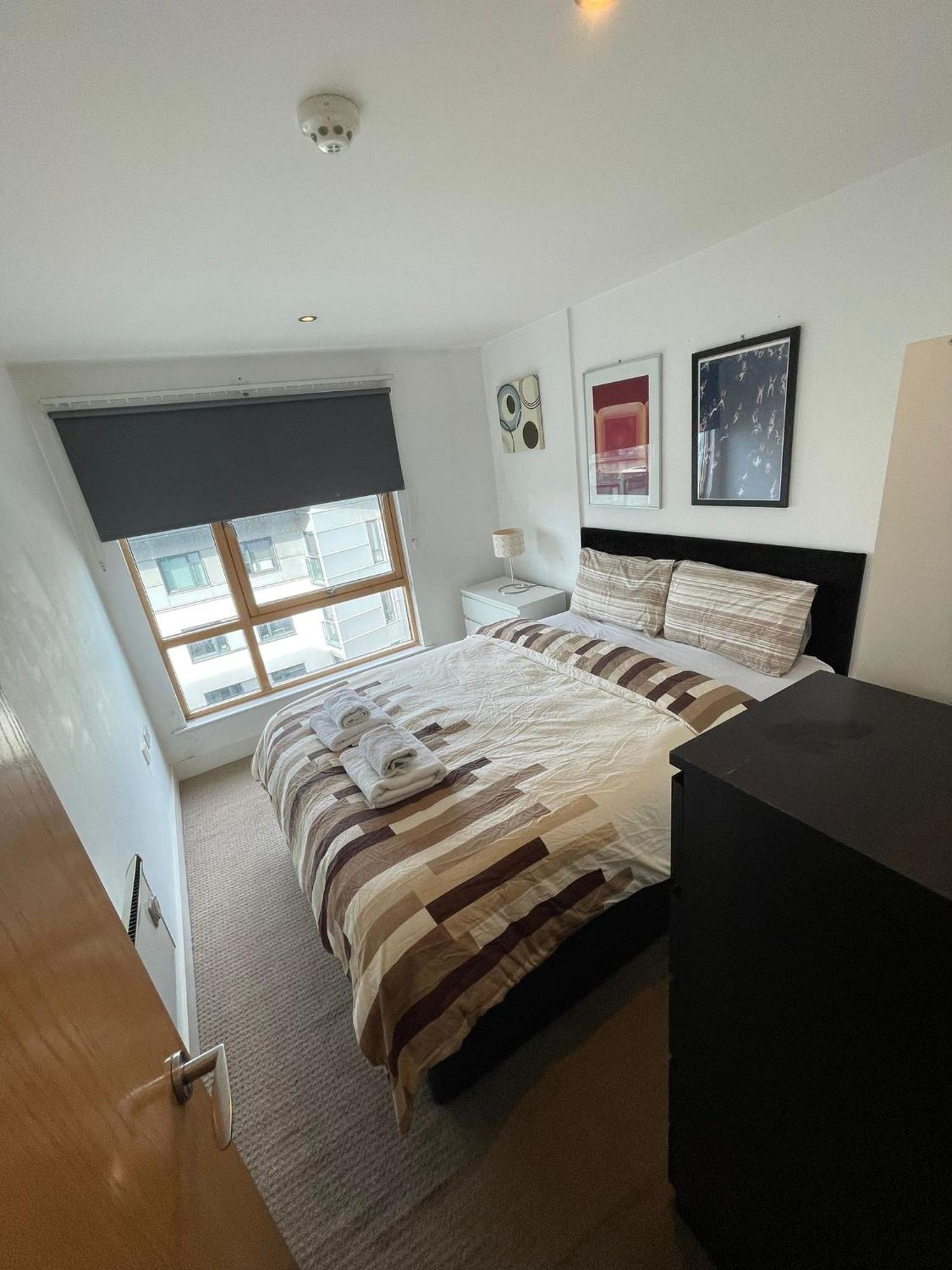 Rooshaus Leeds Docks Apartment Exterior photo